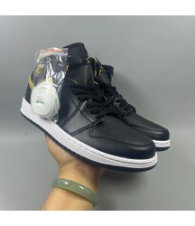 Jordan 1 - gold mid