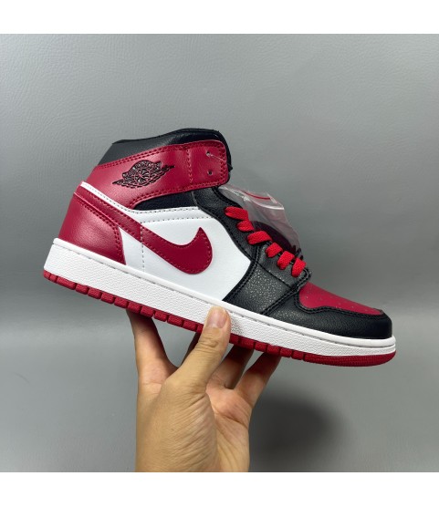 Jordan 1 deep red