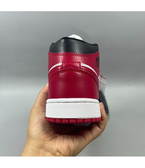 Jordan 1 deep red