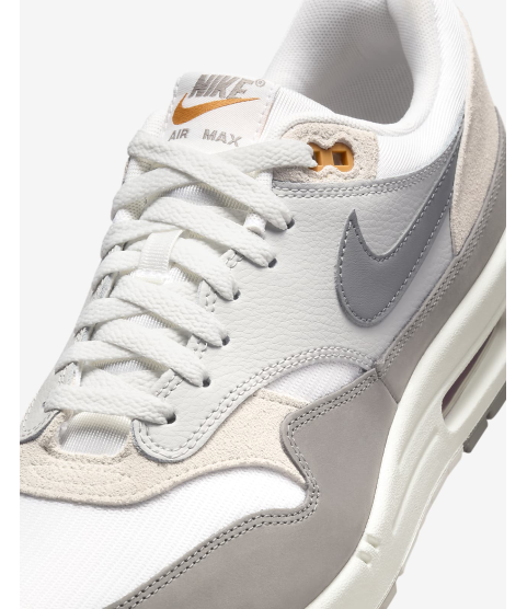 Nike Air Max 1 - 11