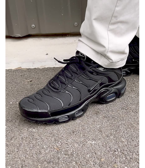 Nike Air Max Plus - 26