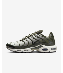 Nike Air Max Plus - 4