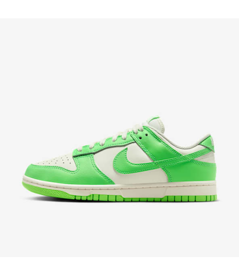 Nike Dunk Low - 69