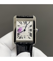 Часы Cartier Tank с черным ремешком